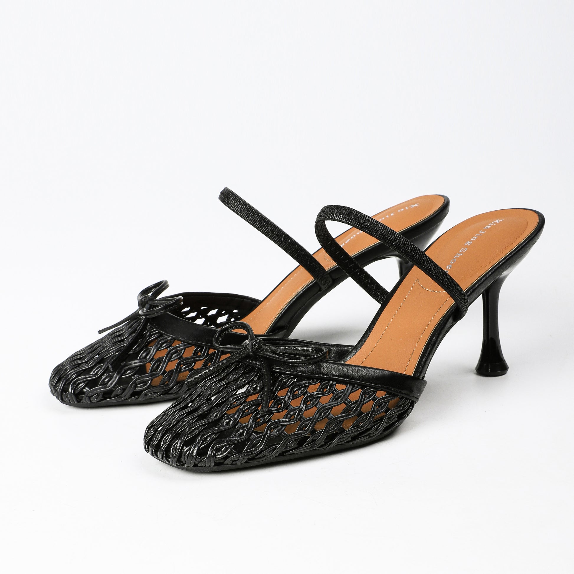 Color: Black