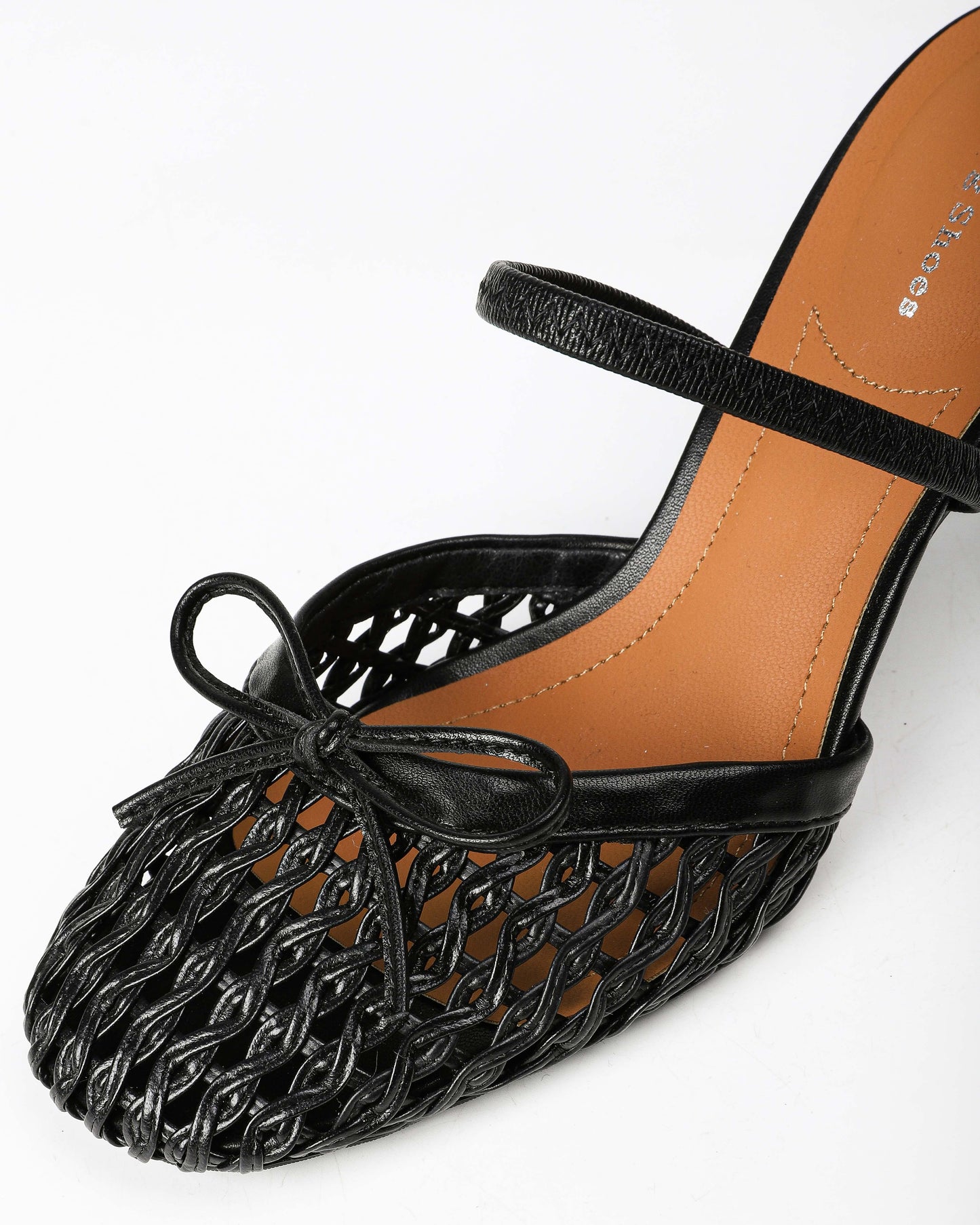 Color: Black