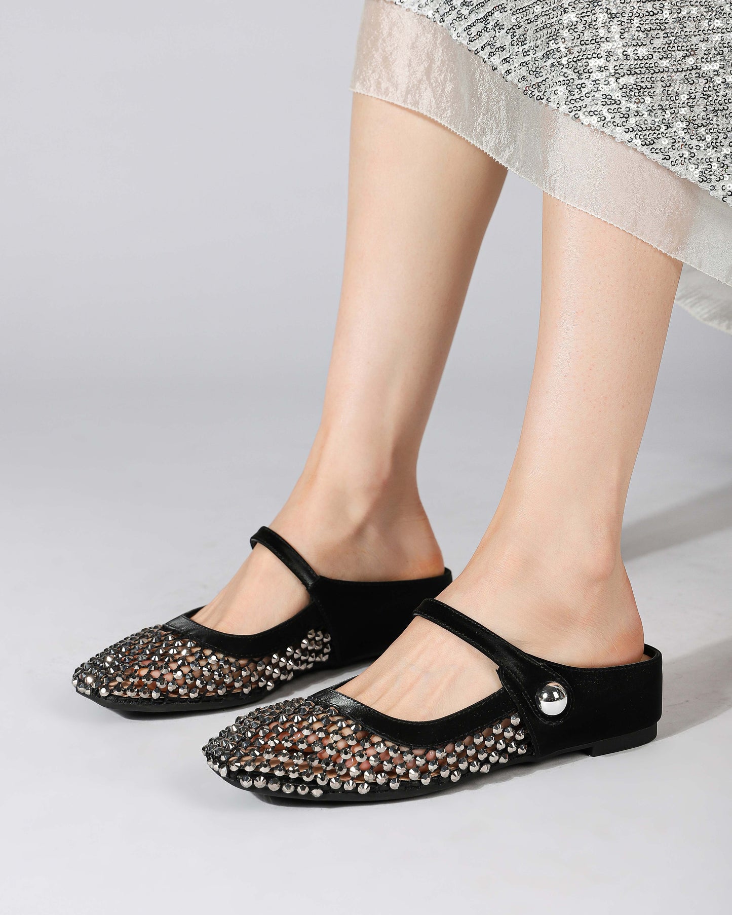 Color: Black