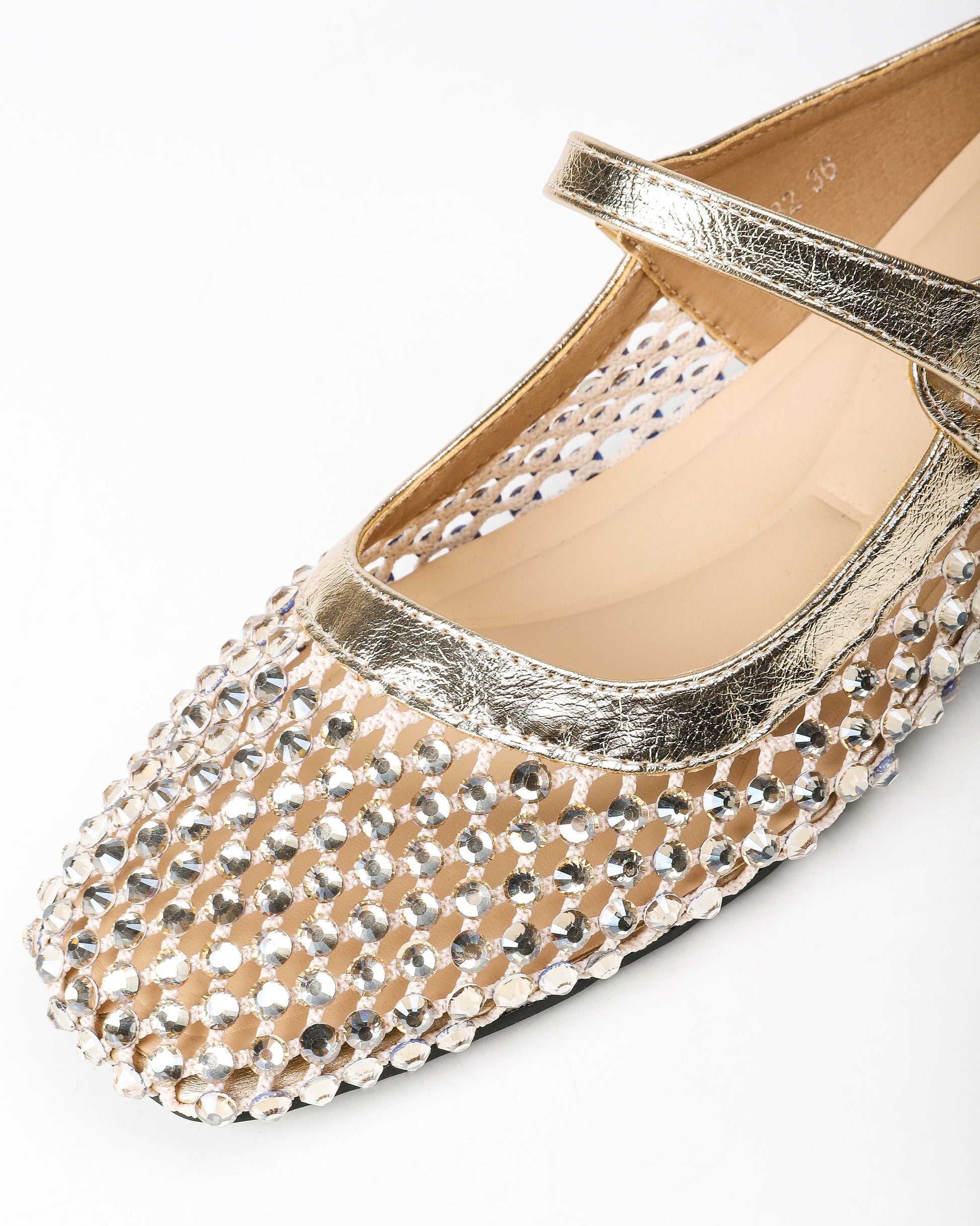 Color: Gold