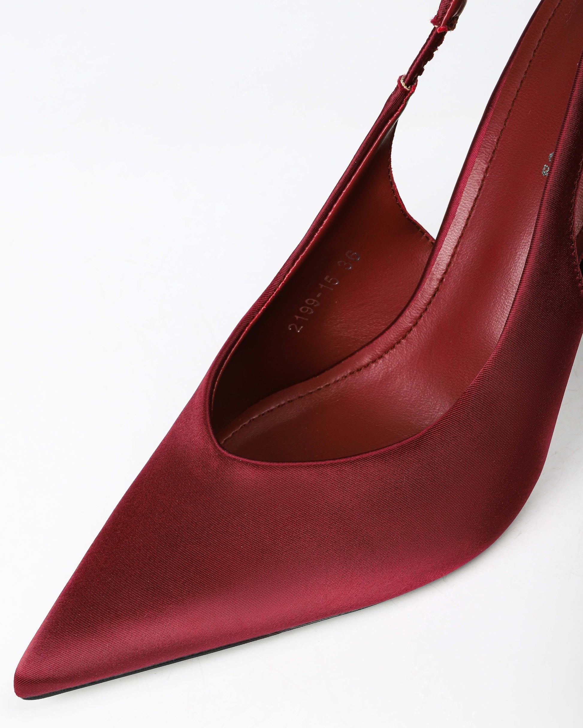 Color: Wine Red