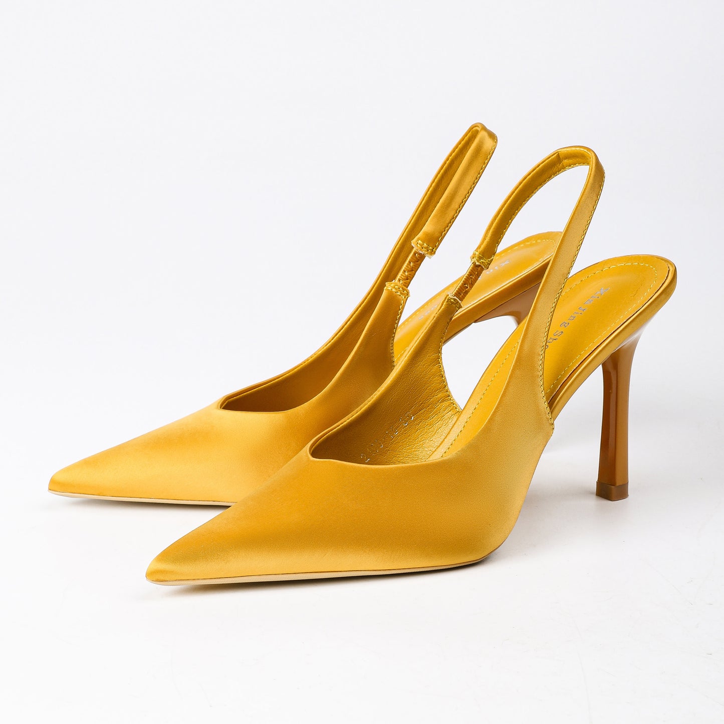 Color: Yellow