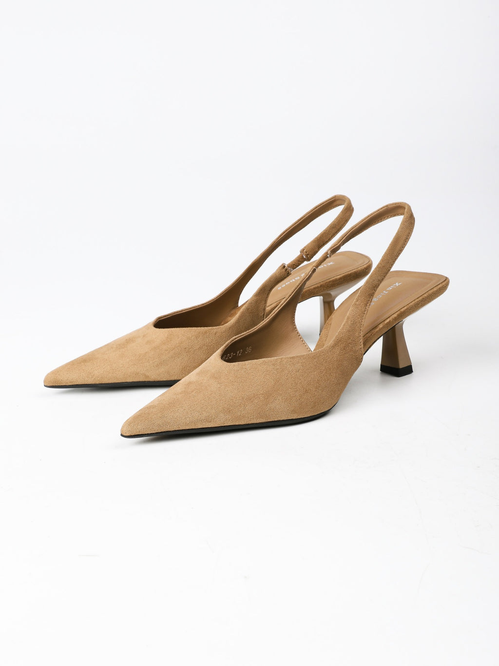 Brown 623-12 studio photo 1: pointed-toe slingback heels