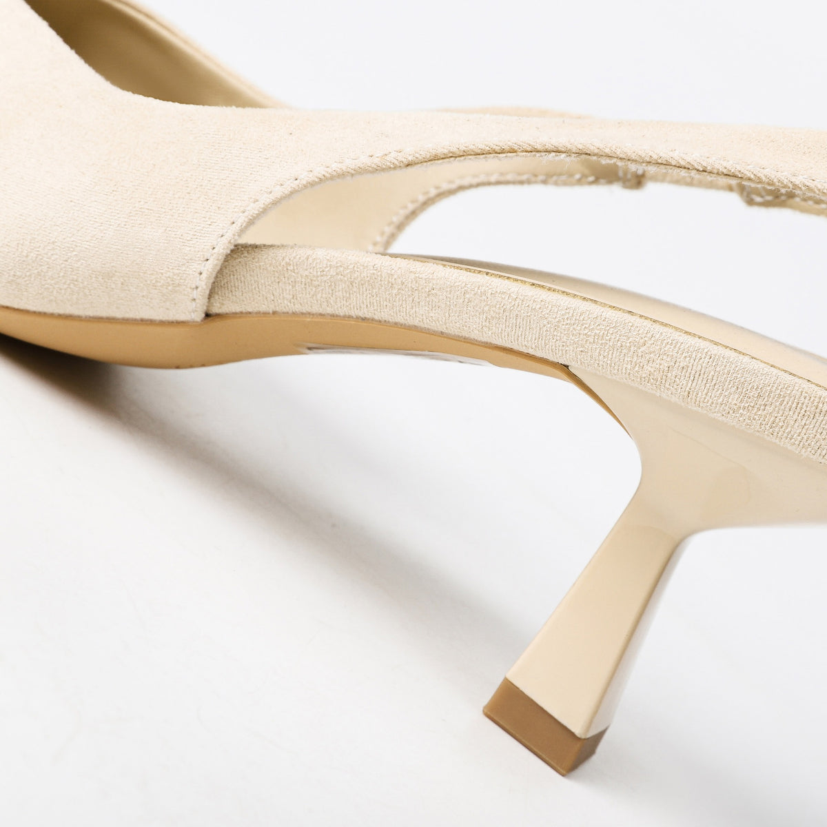 Khaki 623-12 studio photo 4: heel detail