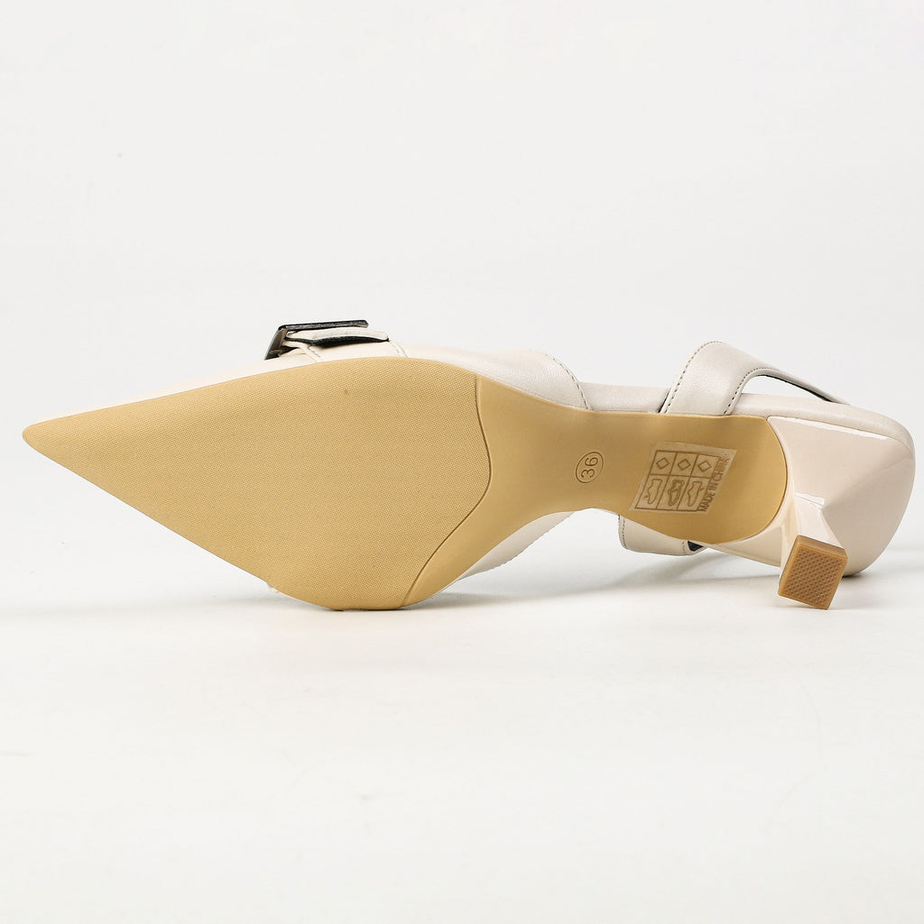 Off-white slingback heel outsole detail