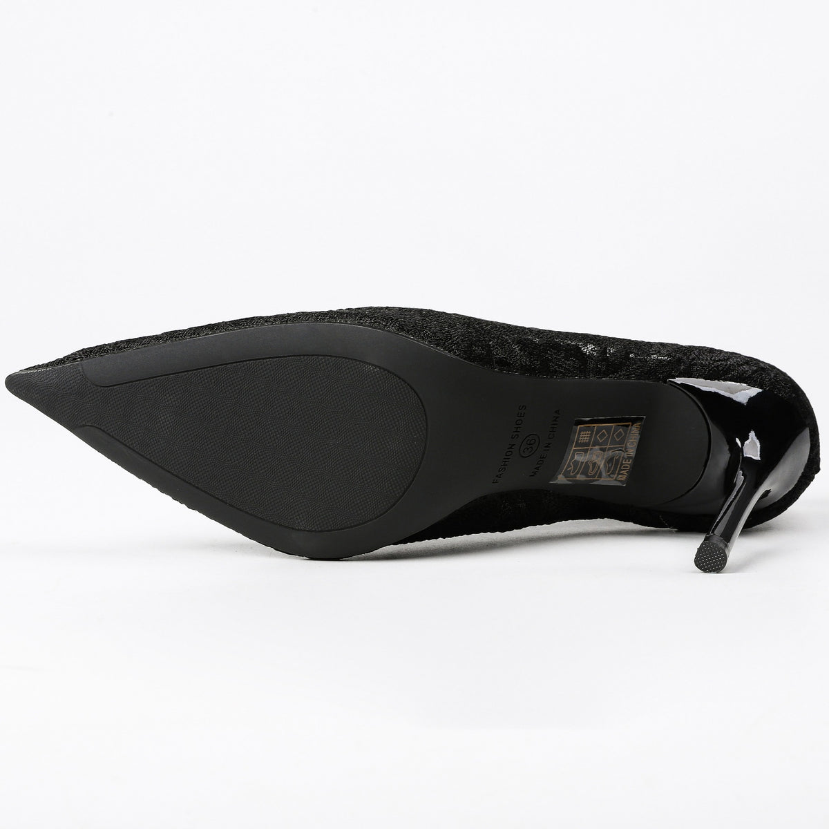 Black lace stiletto pump outsole