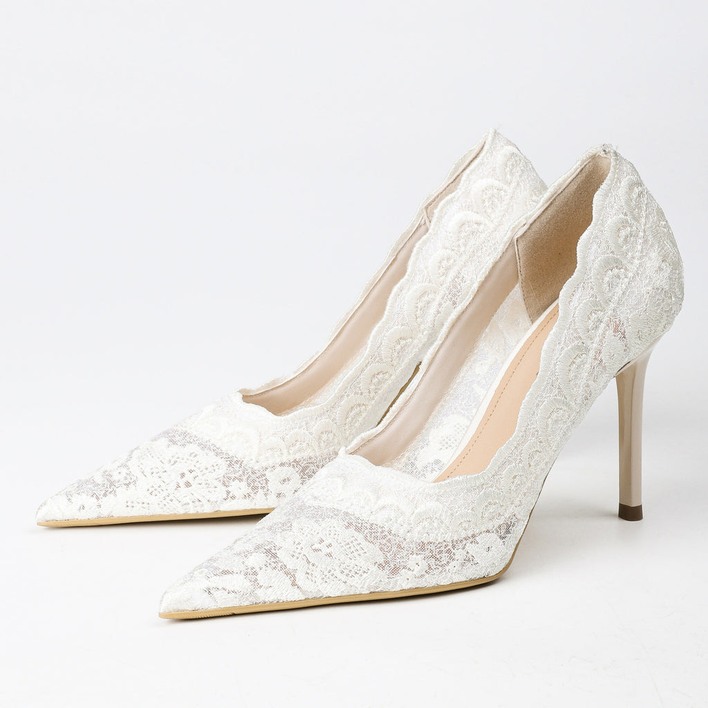 Ivory floral lace stiletto pumps, pair view