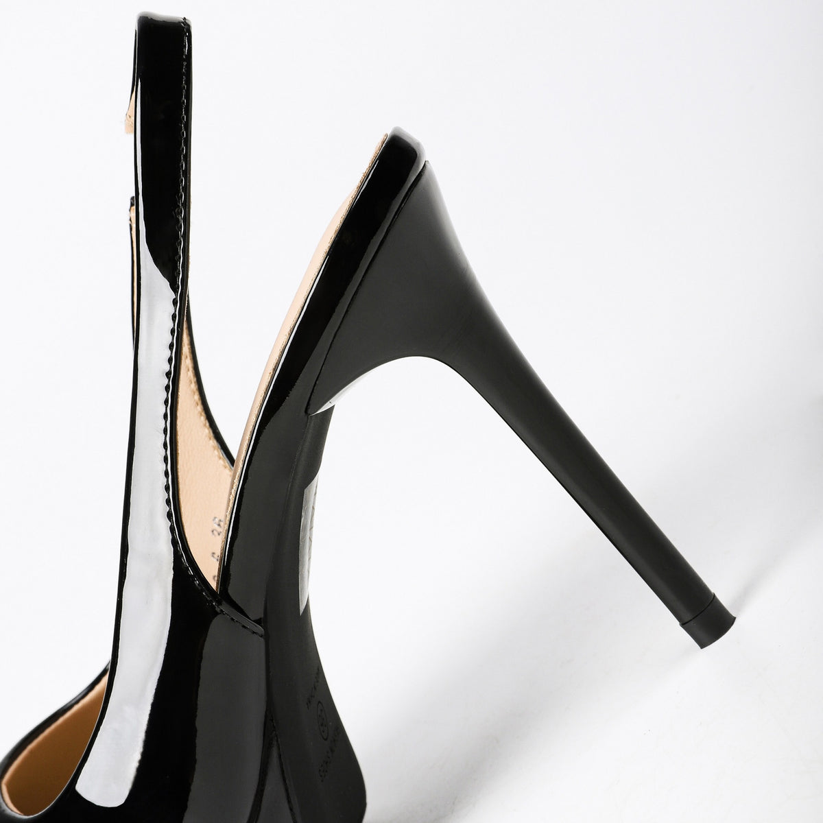 Black slingback pumps heel detail