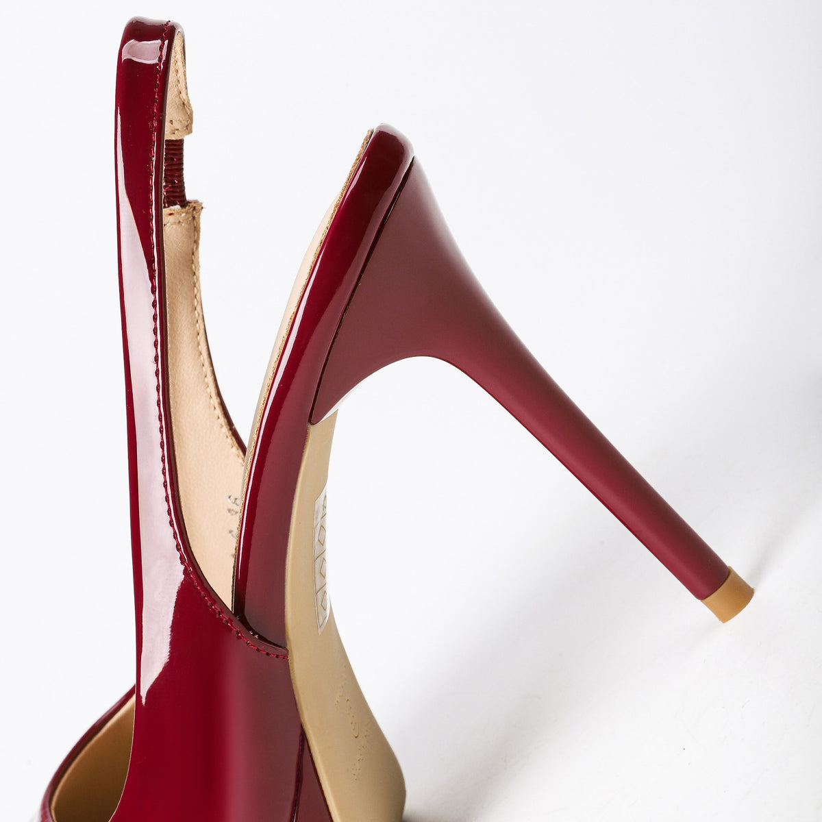 Wine Red slingback pumps heel detail