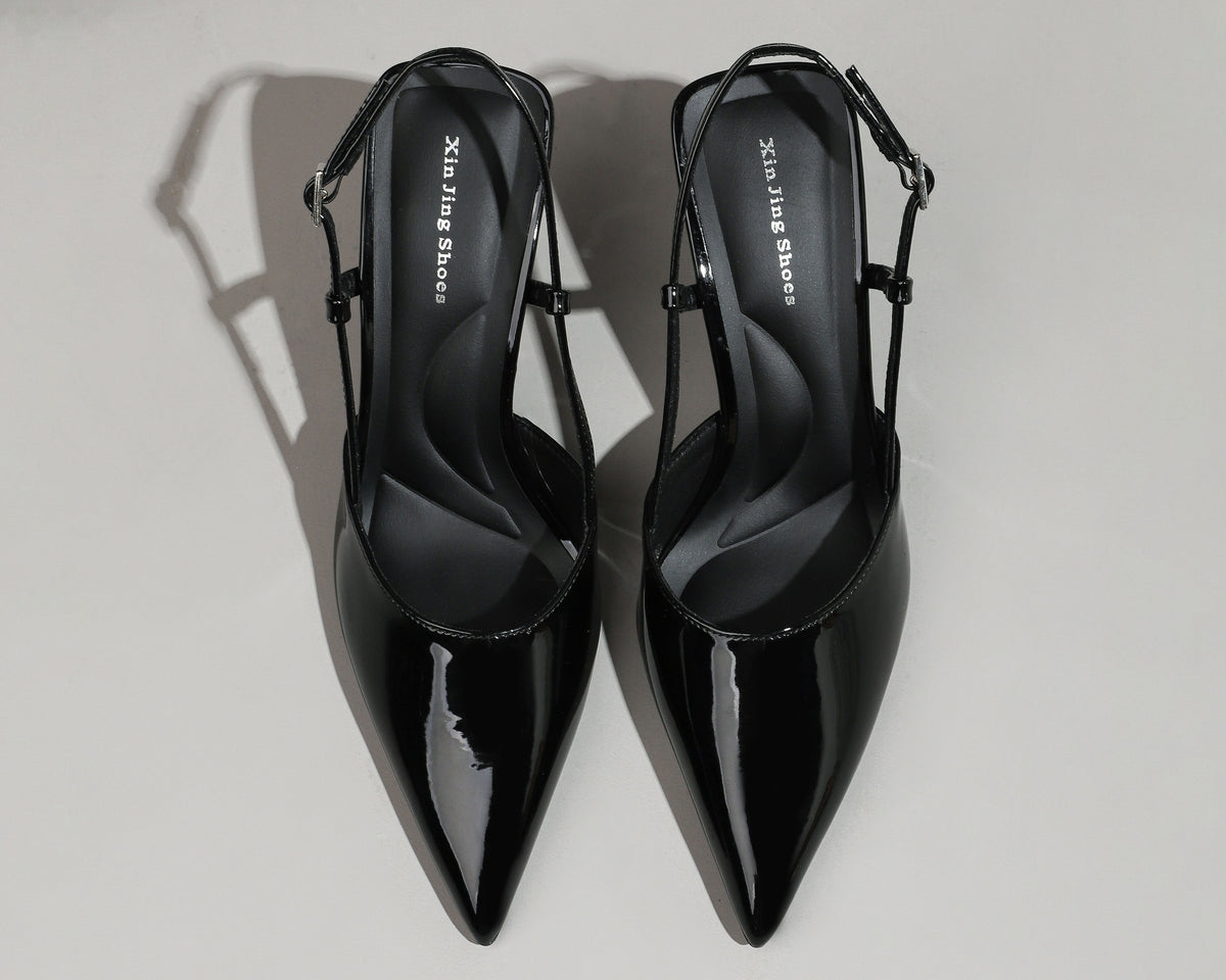 Glossy Pointed Toe